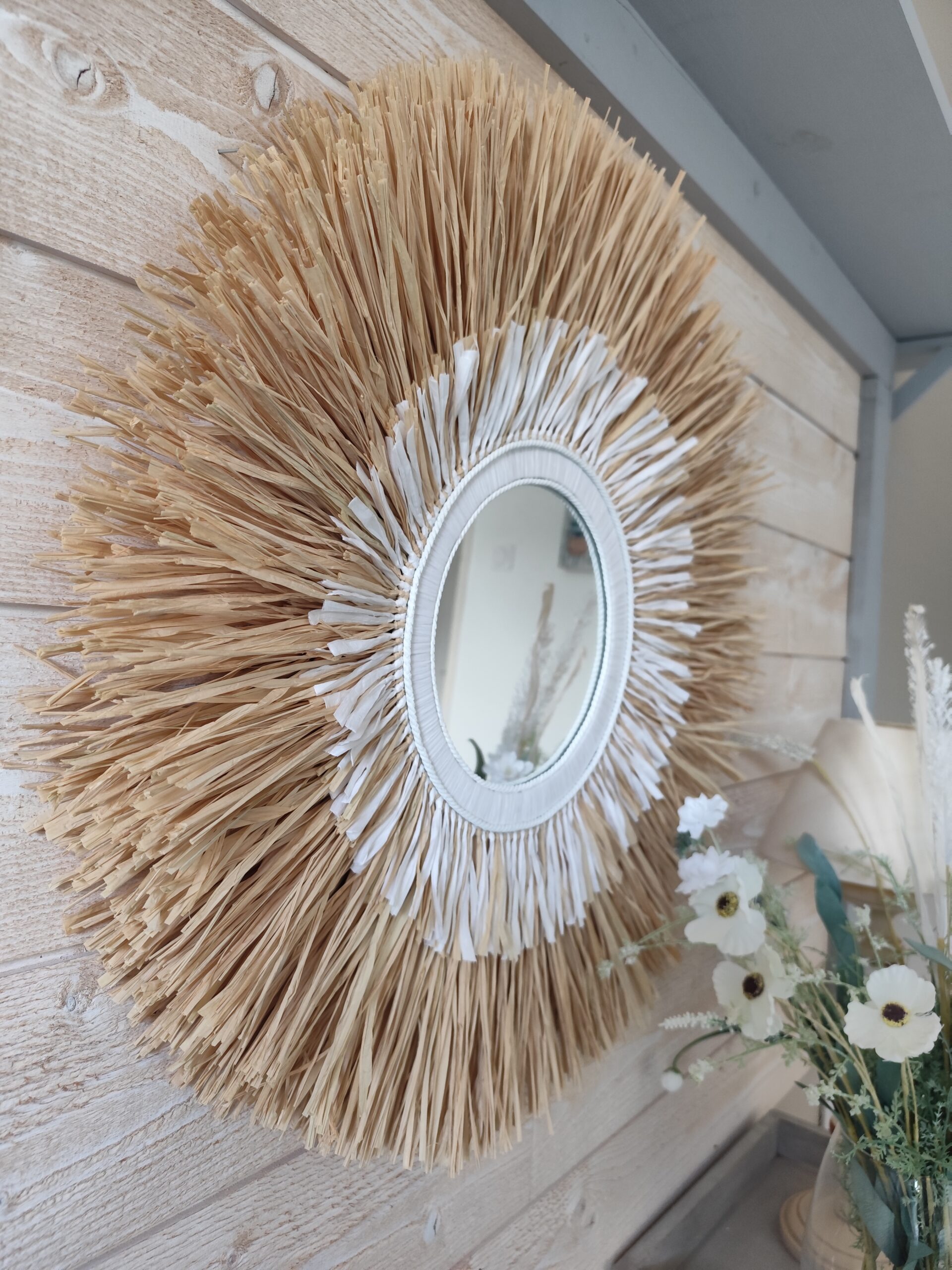 Miroir en raphia naturel et blanc sur 2 niveaux Ju0197