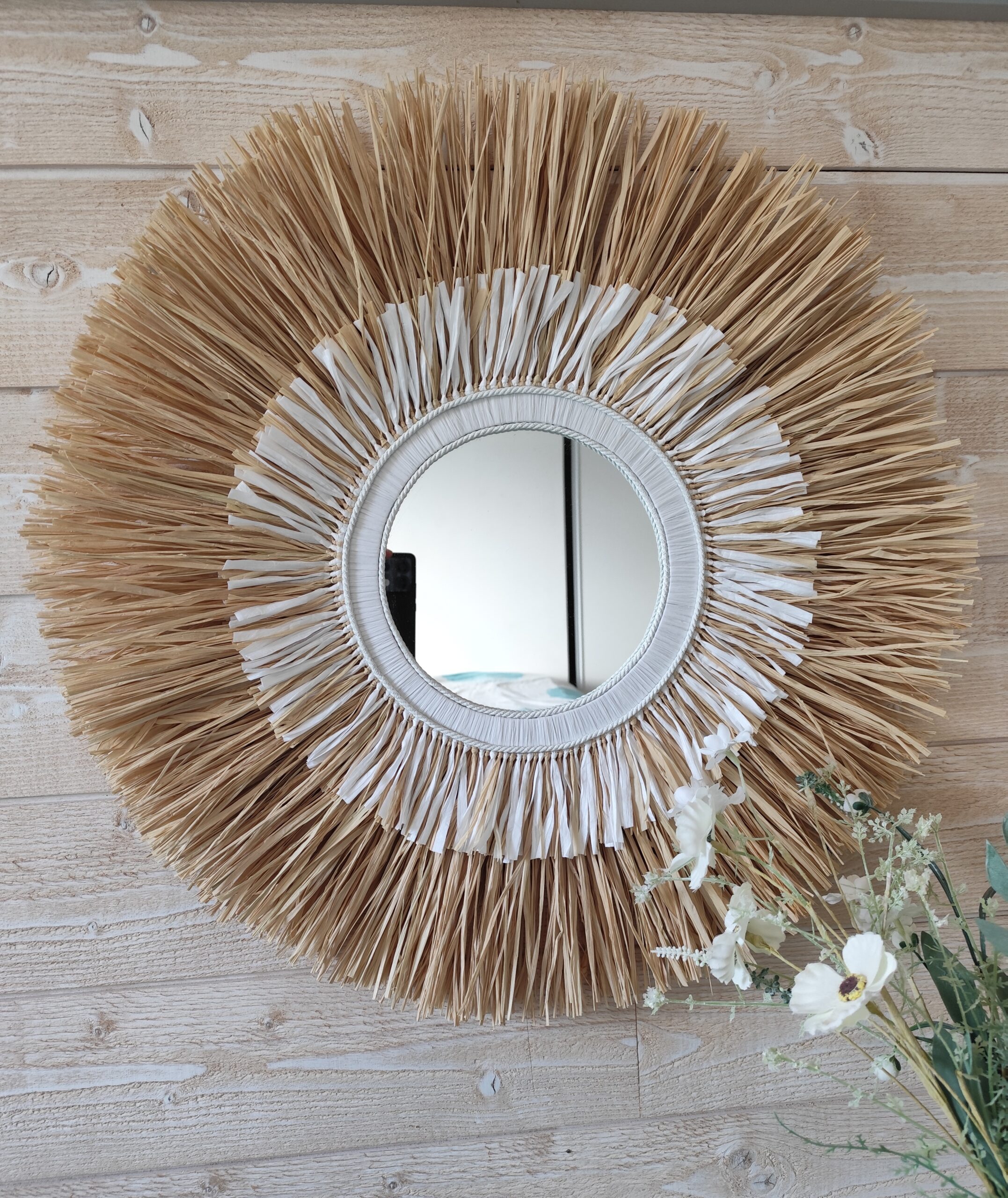 Miroir en raphia naturel et blanc sur 2 niveaux Ju0197