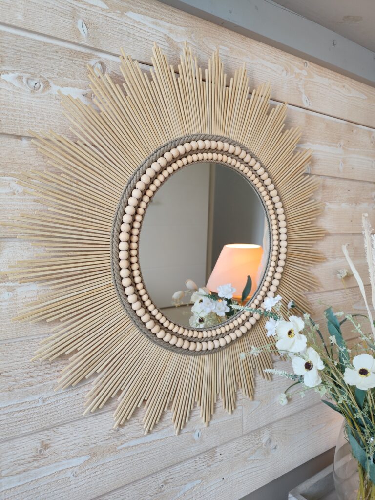Miroir rond en bois naturel, cordes de lin et perles bois Ju0256